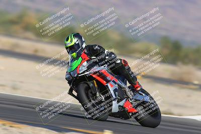 media/Nov-12-2023-SoCal Trackdays (Sun) [[5d1fba4e7d]]/Turn 14 (1035am)/